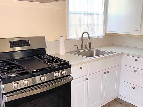 436 N Glenwood Pl #436, Burbank, CA 91506