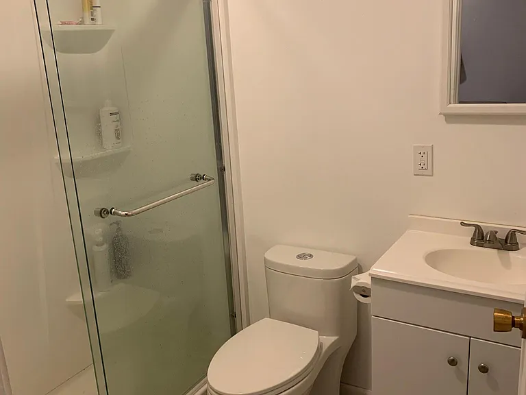 620 Victoria St — Photo 3