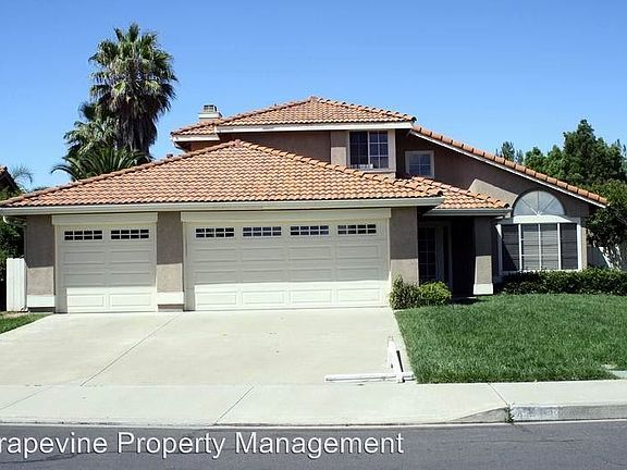 3rd image of 41951 Shorewood Ct