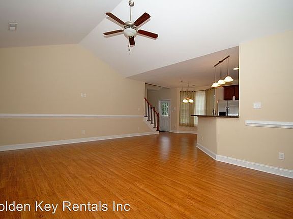 4th image of 311 Waters Cir