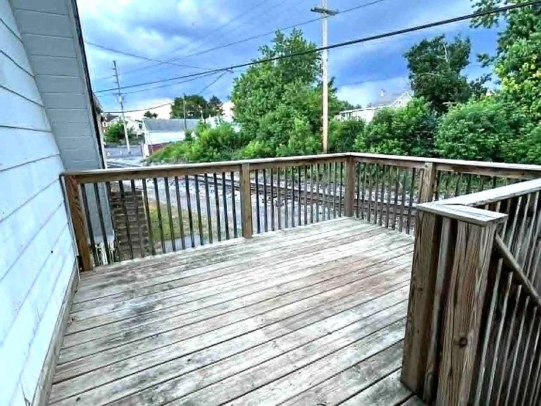 771 S Potomac St — Photo 2