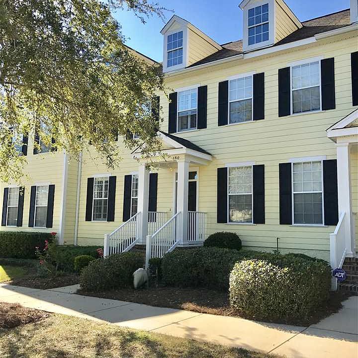 1st image of 4310 Avon Park Cir #14