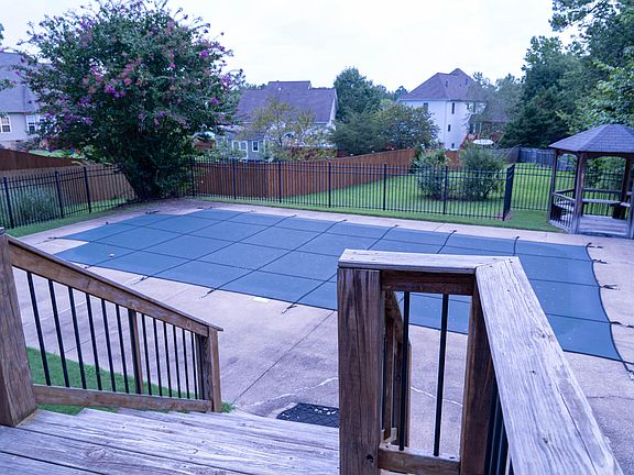 4th image of 8502 Creek Stone Dr