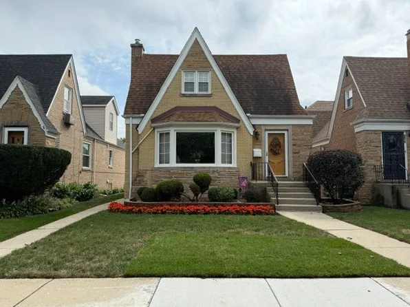 6971 W School St, Chicago, IL 60634