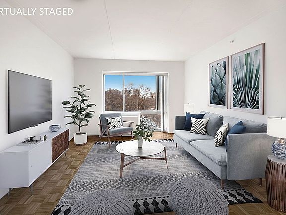 3rd image of 330 W 145th St #706