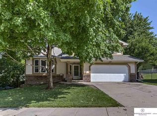 11326 Jaynes St, Omaha, NE 68164