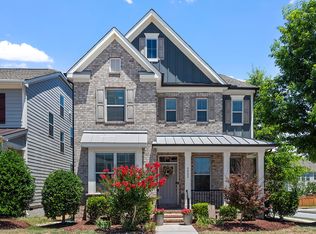 4002 Overcup Oak Ln, Cary, NC 27519