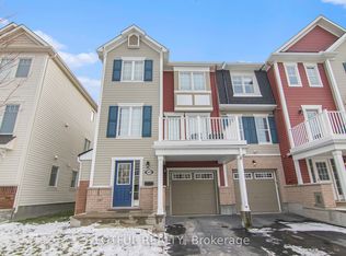 609 Foxlight Cir, Ottawa, ON K2M 0L9