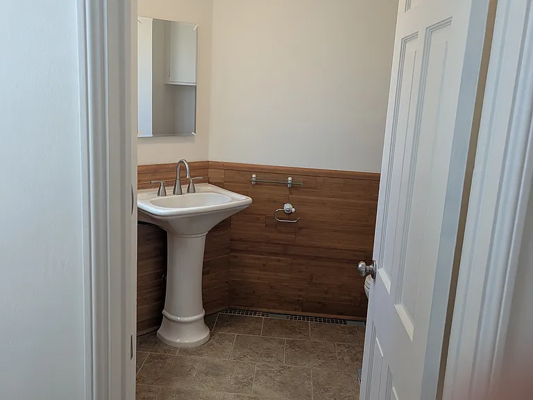 8105 Alton Dr #8105 — Photo 3