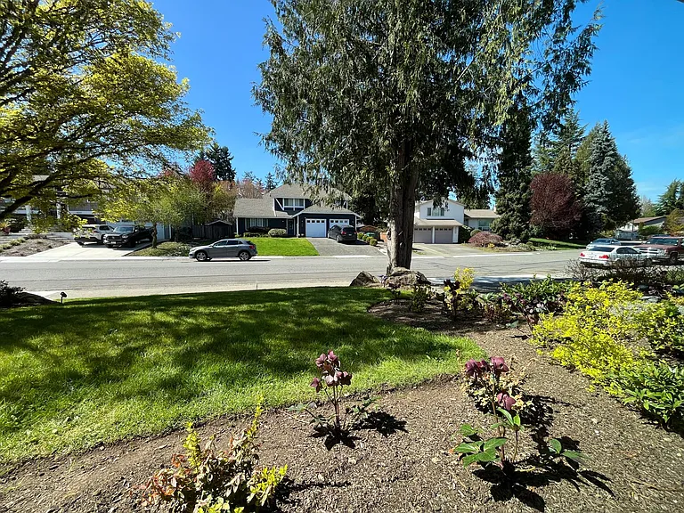 4226 191st Ave SE #B — Photo 15