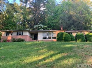 451 Highway 107 S, Cashiers, NC 28717