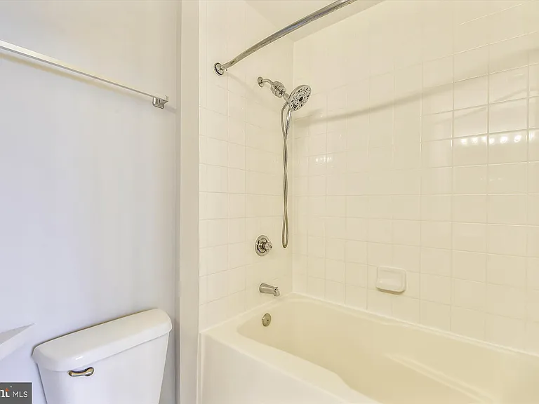 4480 Market Commons Dr #305 — Photo 13