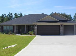 7327 Frankfort St, Navarre, FL 32566
