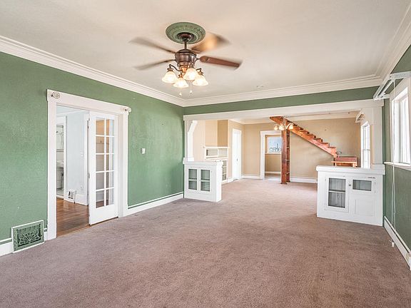 5th image of 1133 E River Ave