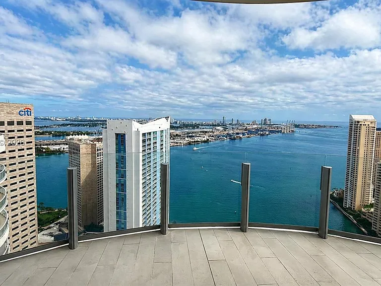 300 Biscayne Boulevard Way #4201E — Photo 23