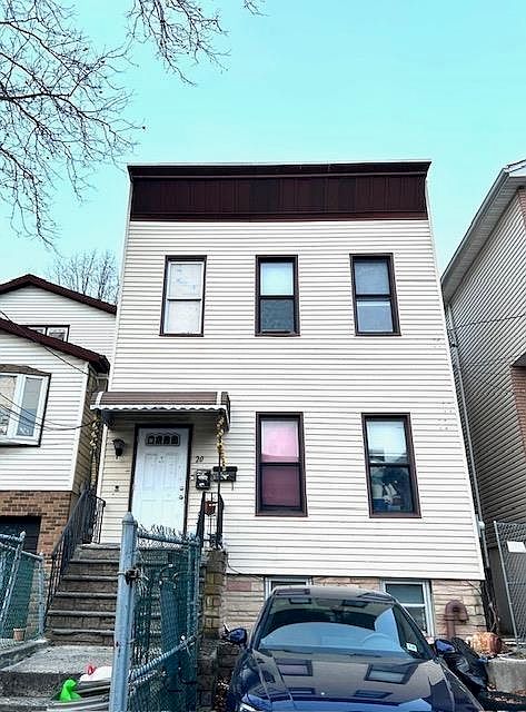 1st image of 20 Troy St #1