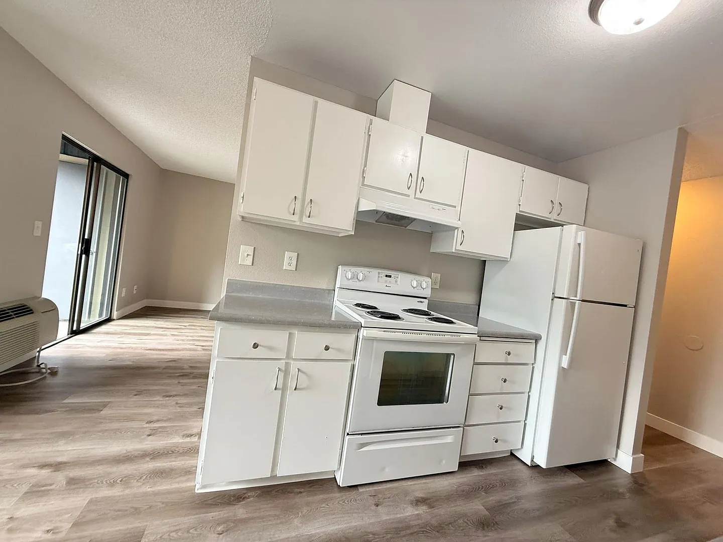 Pacific Place Apartments — Photo 2
