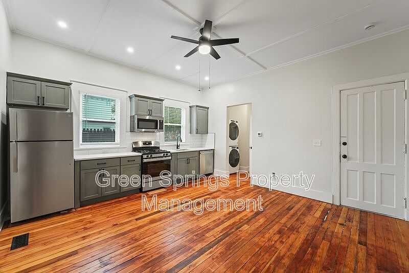 1st image of 58 Lincoln Ave APT 1