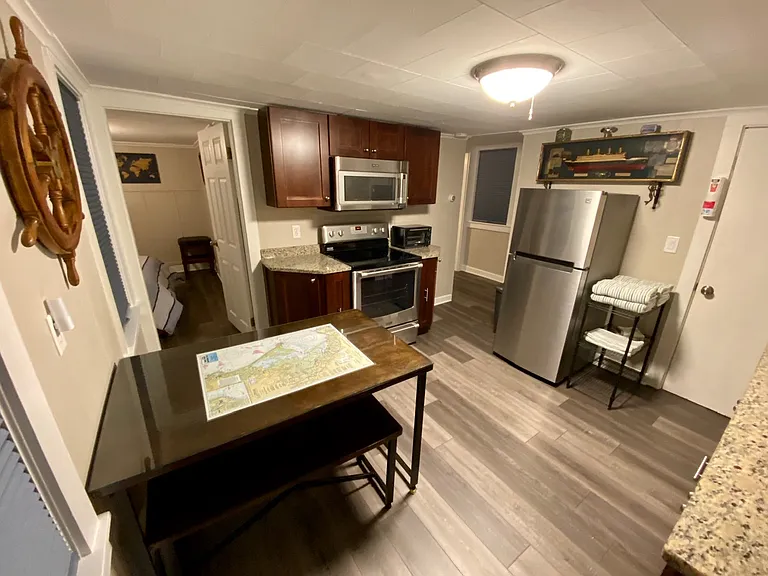 8 Howland St #2 — Photo 3