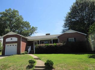 413 Westview St SW, Lenoir, NC 28645