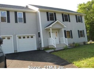 64 Soljer Dr, Waterford, CT 06385