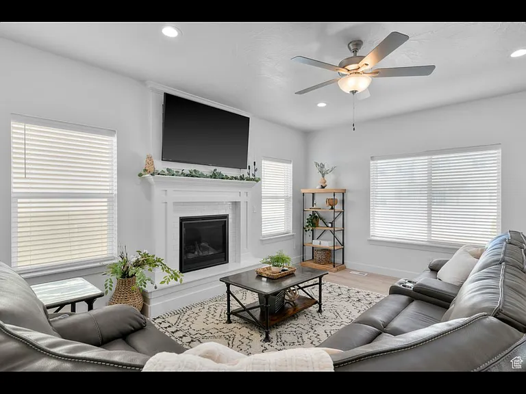 1165 E Bell Buoy Way — Photo 9