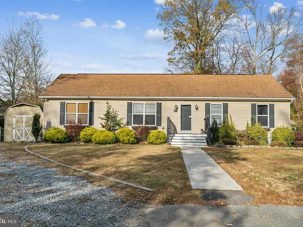 21 Elder Pl, Pennsville, NJ 08070