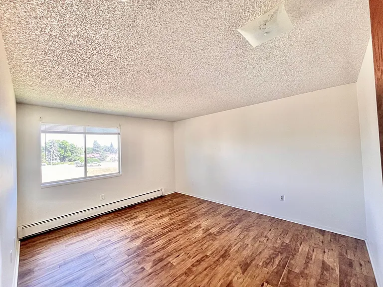 2897 Greenland Drive — Photo 9