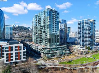 841 SW Gaines St UNIT 602, Portland, OR 97239