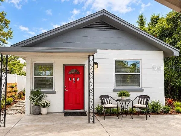 2 bed, 1.0 bath, 618 sqft, $1,195 — Photo 1