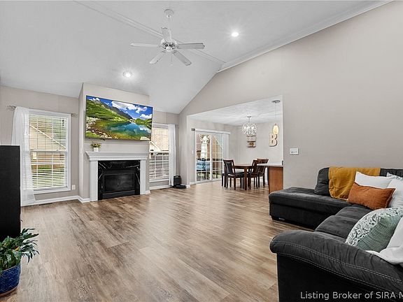5th image of 1115 Carter Drive