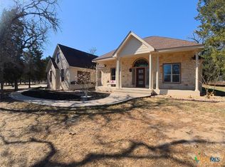 330 Arbors Cir, Elgin, TX 78621