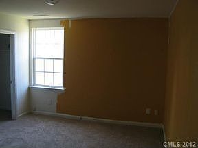 1st image of 256 Valerie Dr