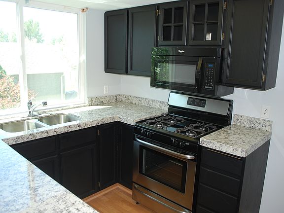 3rd image of 6057 S Longmore Dr