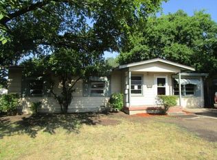 5036 Merida Ave, Fort Worth, TX 76115