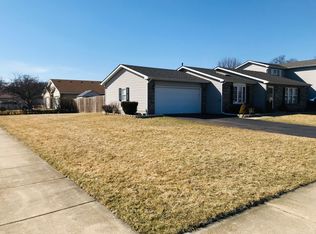 6950 Falcon Dr, Schererville, IN