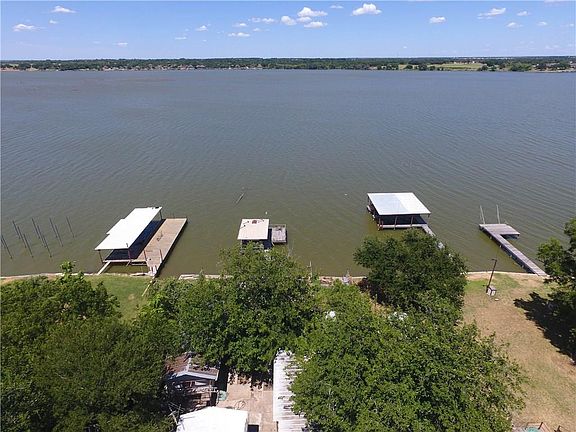 2nd image of 3607 Pecan Grv