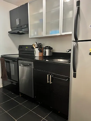 21 Radcliffe Rd #3F Photo 1