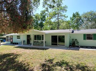 6090 Waverly Rd, Weeki Wachee, FL 34607