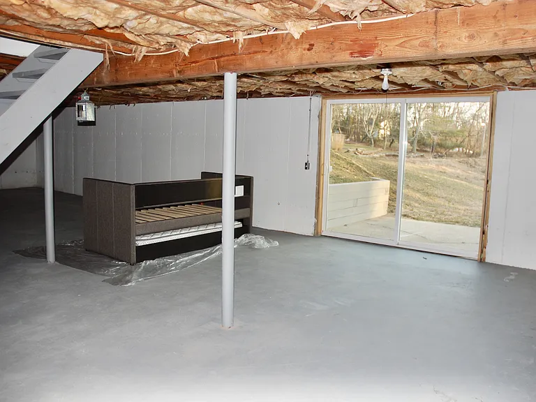 6 Community Dr — Photo 25