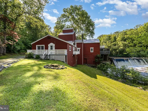 6908 S Roxbury Mill Rd, Spotsylvania, VA 22551