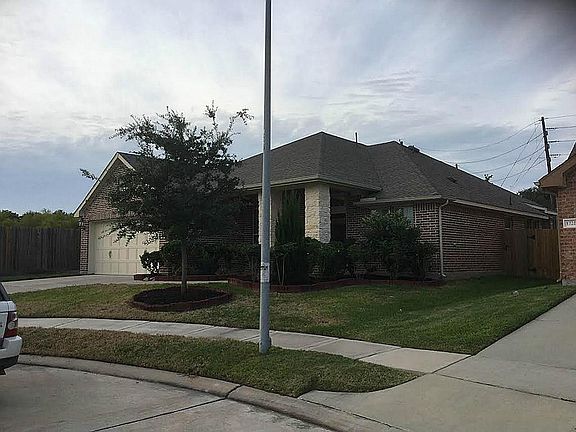 2nd image of 17230 Pine Hollow Landing Ct