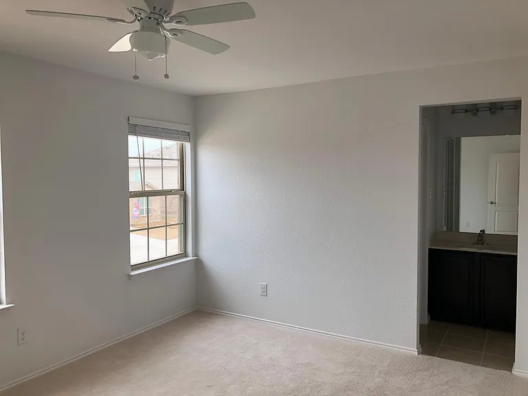 5308 Wharfside Pl — Photo 31