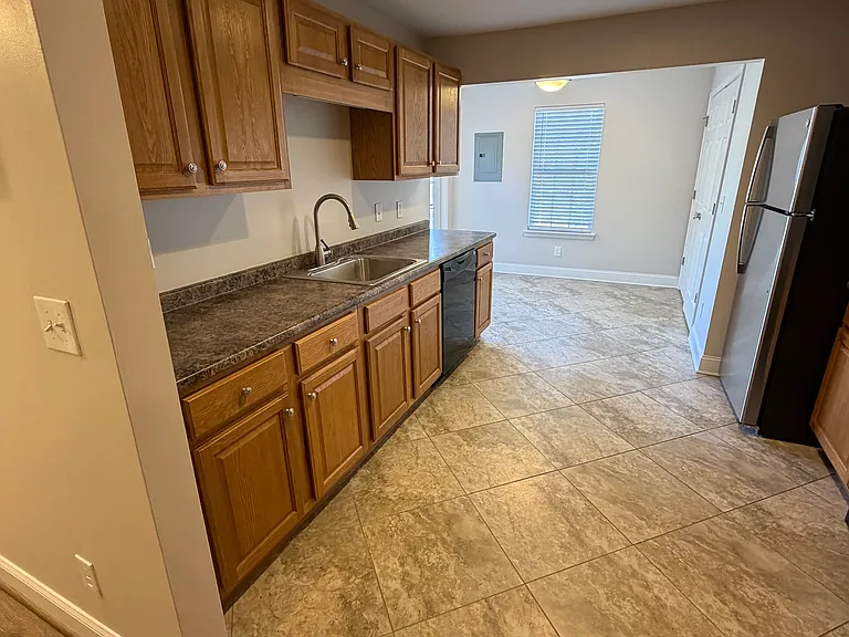 823 Penny Ln #A — Photo 3