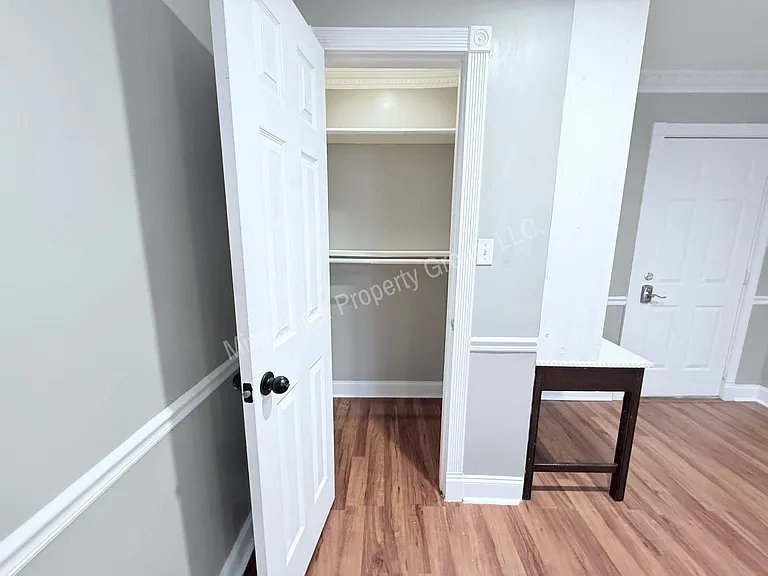 1310 Jefferson Ave #B — Photo 6