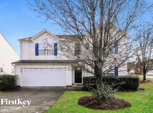 602 Weeping Willow Dr, Durham, NC 27704