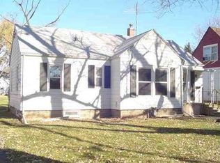 607 E 4th St, Rock Falls, IL 61071