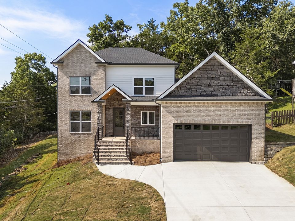 1st image of 401 Cedar Forest Dr