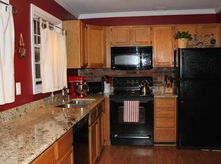 5904 Prince George Dr #306, Springfield, VA 22152