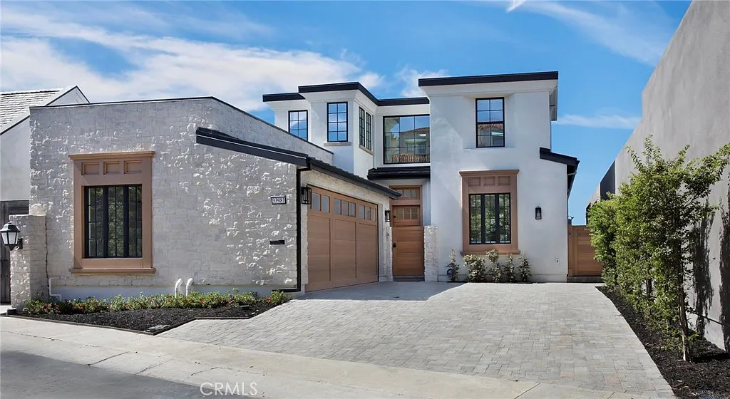 2 bed, 3.5 bath, 3504 sqft, $25,000 — Photo 3